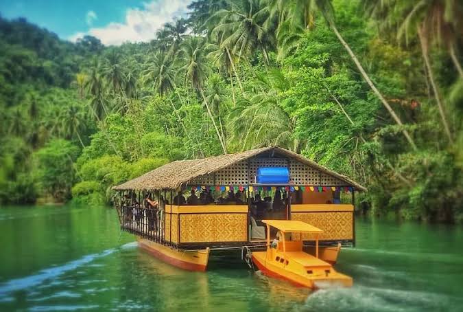 Loboc River Cruise in Bohol